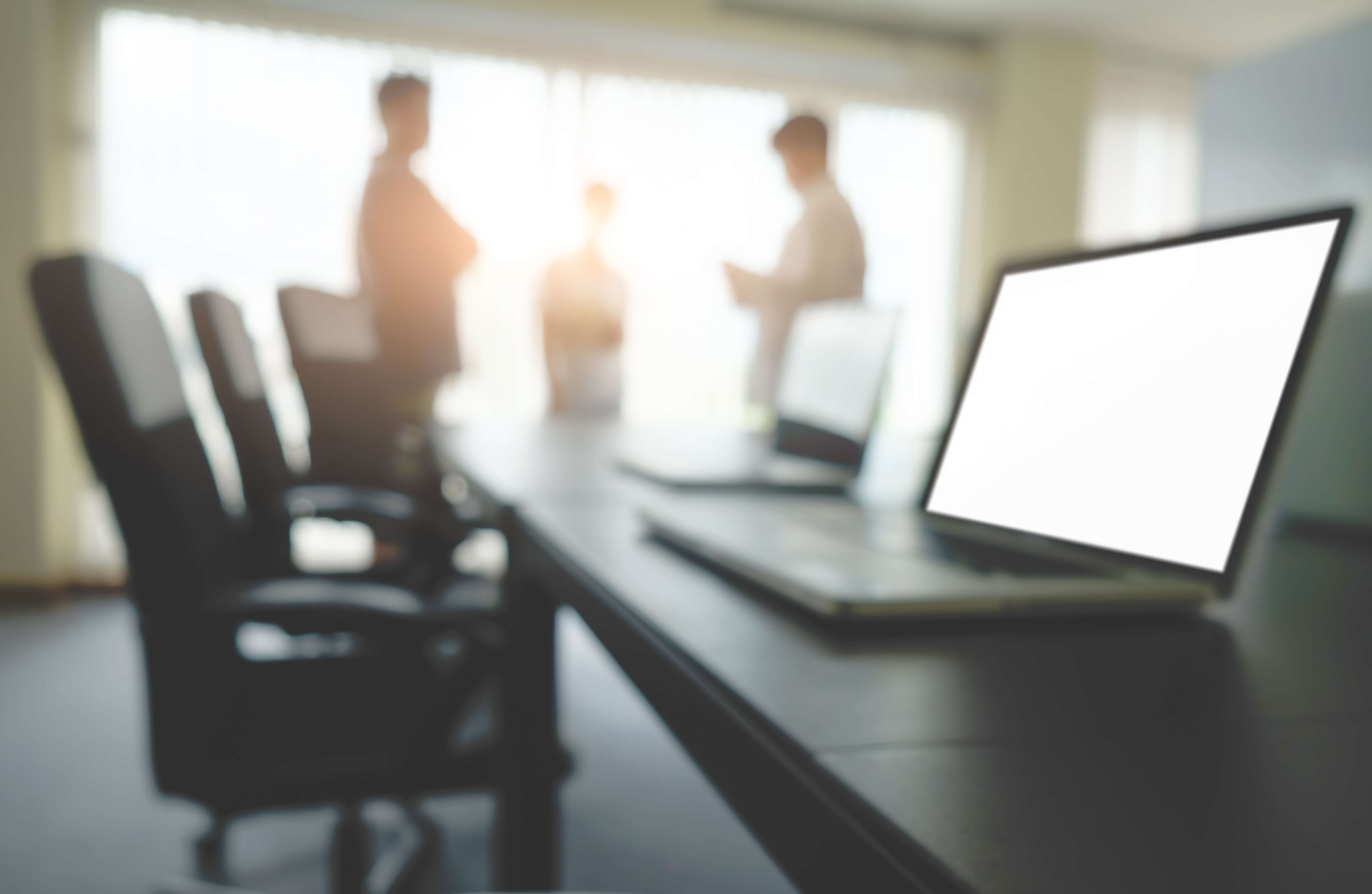 Profesyonel ekiplerin modern ofis köşesi